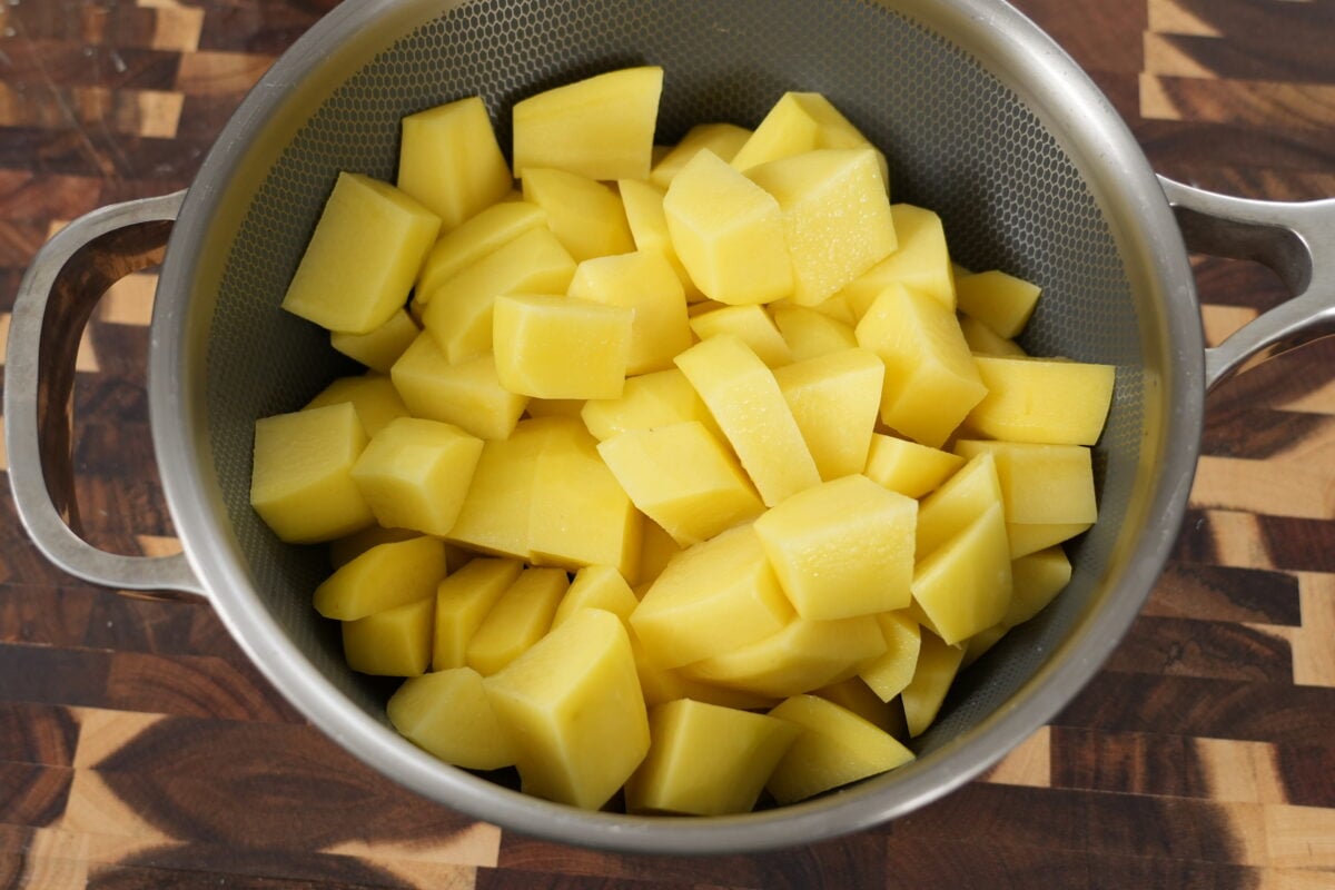 Shepherd's pie recipe ingredients including ground meat potatoes butter vegetables and seasonings